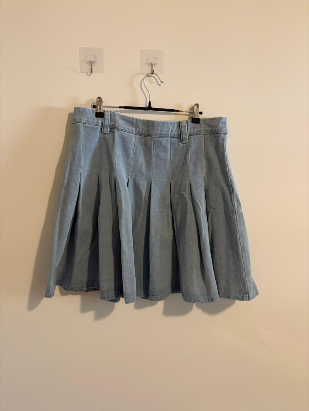 Denim short pleated skirt